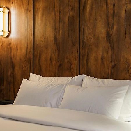 Brown-Dot Hotel Geomdan Incheon Bagian luar foto